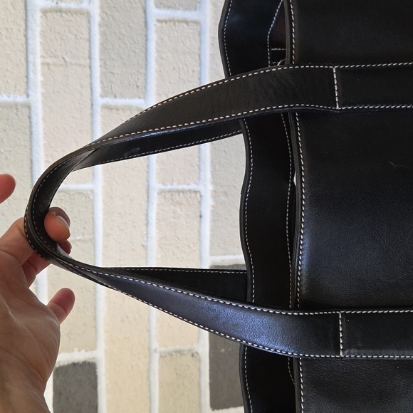 Coach Bleeker Black Leather Contrast Stitch Tote Bag - Picture 3 of 17